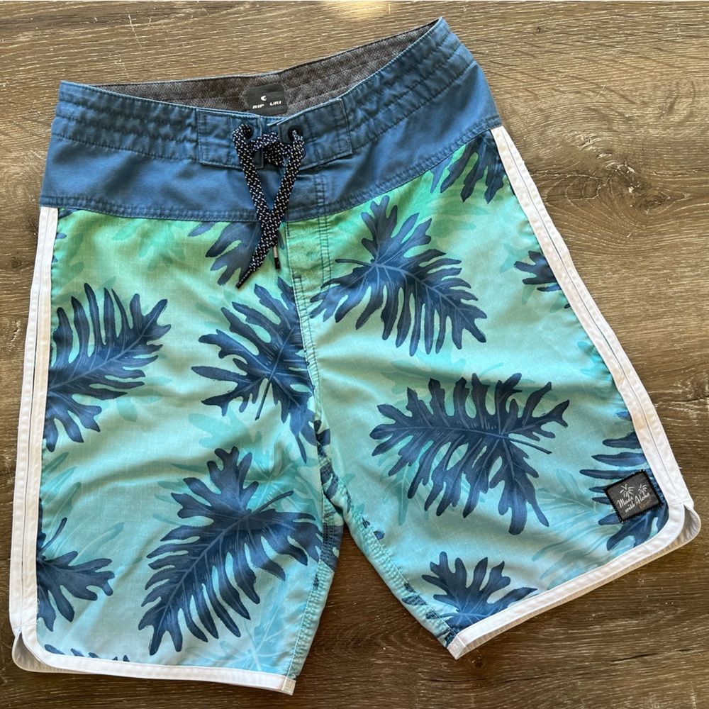 Rip Curl board shorts for boys, Size 28, blue/green, tropical leaves